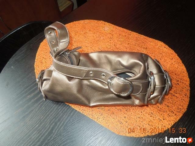 Torebki damskie extra wizytowe i na co dzień do sprzedani