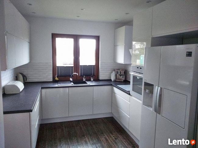 KUCHNIE, SZAFY,GARDEROBY, POZOSTAŁE MEBLE NA WYMIAR