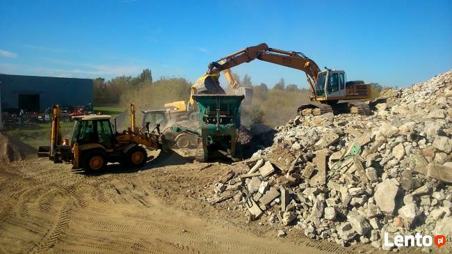 Usługi koparkami, roboty ziemne, rozbiórki i wyburzenia.