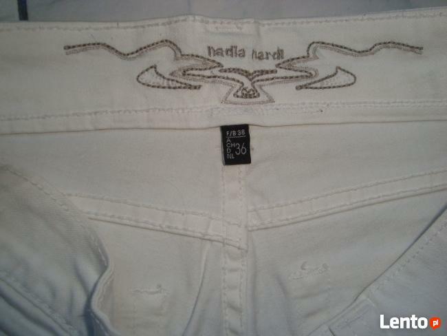 Spodnie rybaczki białe