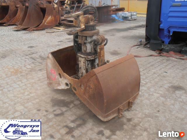 Łyżki do maszyn budowlanych.