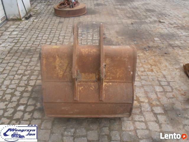 Łyżki do maszyn budowlanych.