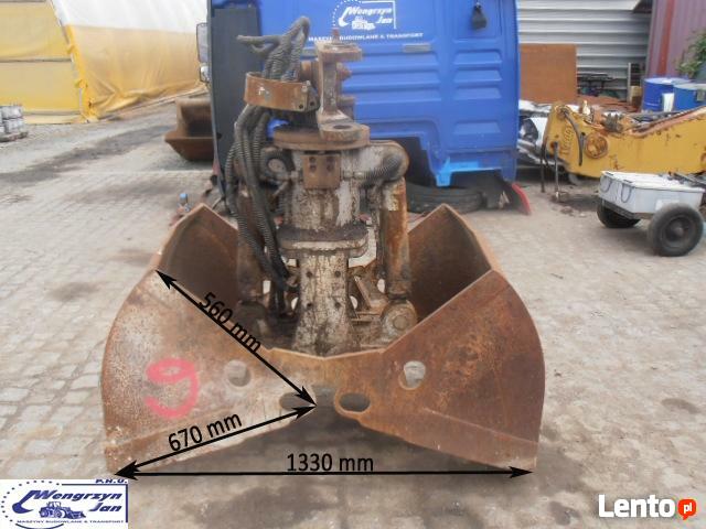 Łyżki do maszyn budowlanych.