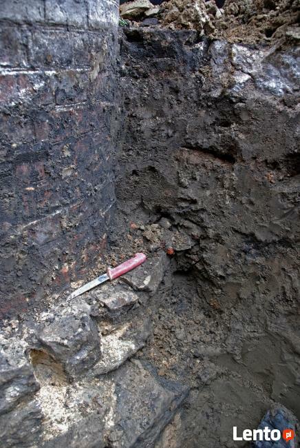 Geolog. Badania gruntu. Odwierty geologiczne