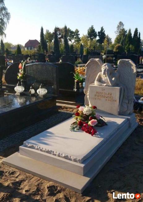 Nagrobek z rzeźbą anioła, nagrobek z piaskowca