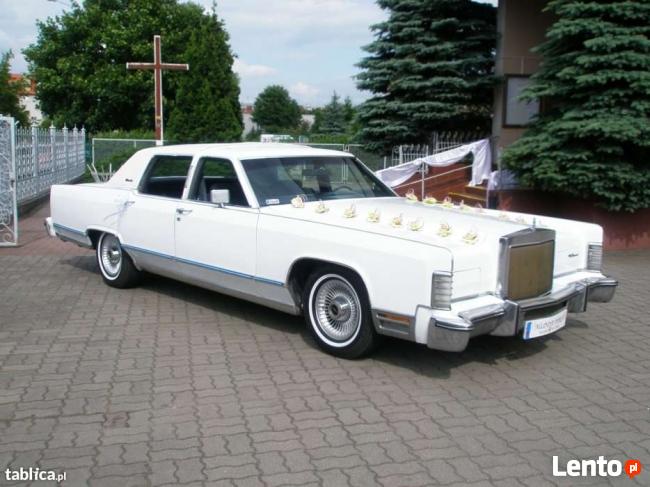 Wynajem zabytkowego Lincolna Continentala