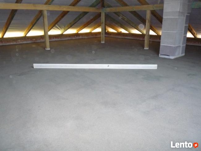 Wylewki maszynowe,jastrych ,posadzki podłogi i schody