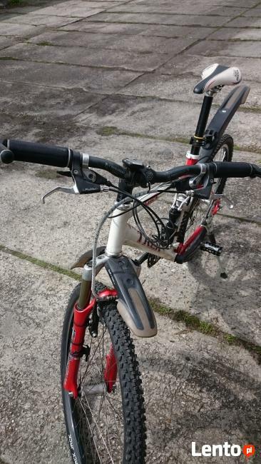 Trek Fuel 80 SLR Racing Mountain Bike