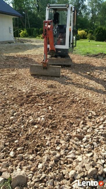 Usługi minikoparką