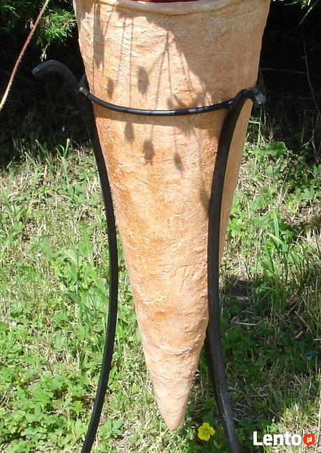 Sprzedam donicę ceramiczną + stojak od kowala wys.75 cm.