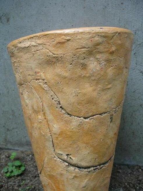 Sprzedam donicę ceramiczną + stojak od kowala wys.75 cm.