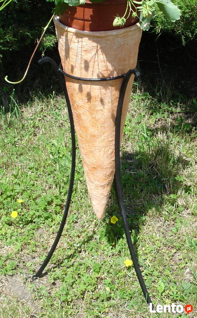 Sprzedam donicę ceramiczną + stojak od kowala wys.75 cm.