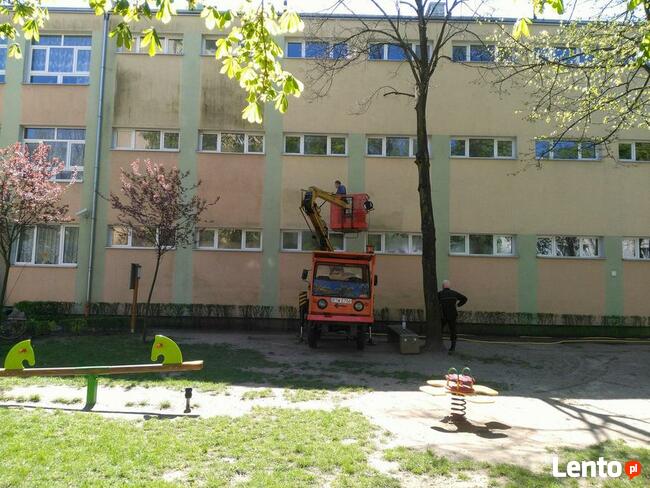 Usługa wynajem Podnośnik koszowy zwyżka Płock