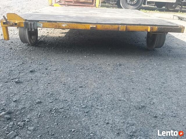 Platforma kolejowa składana.