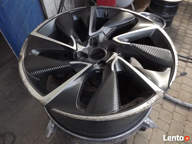 Felgi Naprawa rantów felg otarcia zarysowania