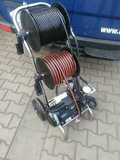 udrażnianie rur kanalizacyjnych oraz kamera video