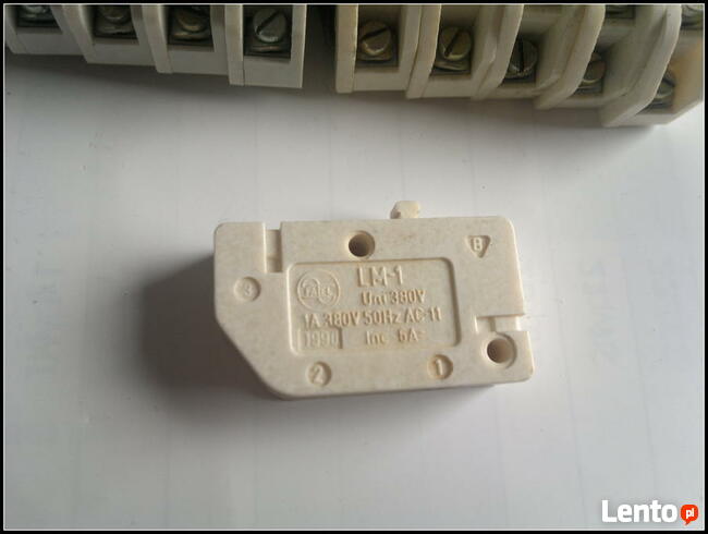 Wyłącznik krańcowy LM-1 , trzpieniowy ; Fael - Hurtownia