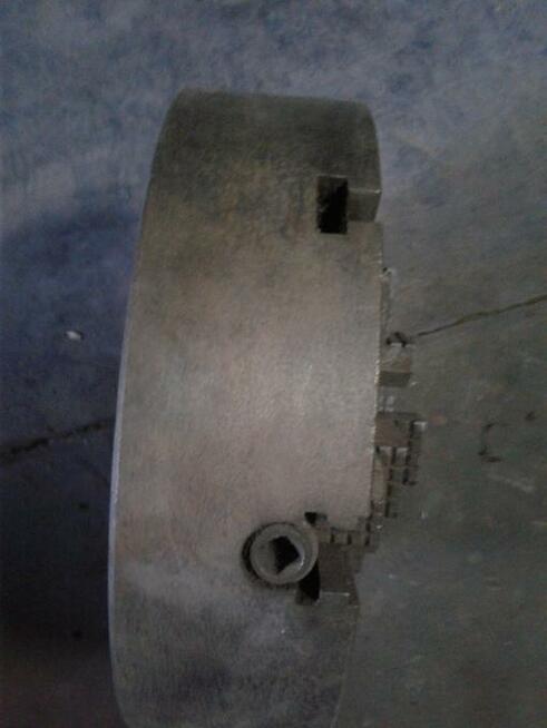 Uchwyt tokarski fi 400