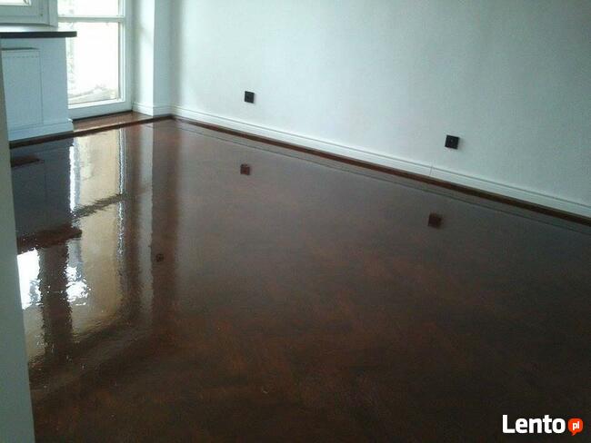 cyklinowanie lakierowanie olej naprawy podłóg drewnianych