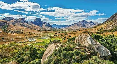 Madagaskar - Kraina wodospadów i lemurów