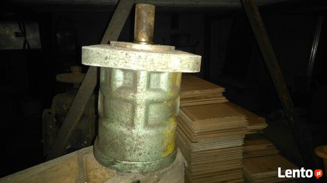 sprzedam trybową pompę ciśnieniową, do obwodów hydraulicznyc