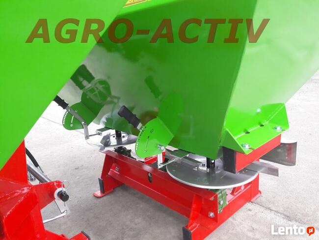 Rozsiewacz dwutalerzowy Tytan 600L Strumyk TRANSPORT