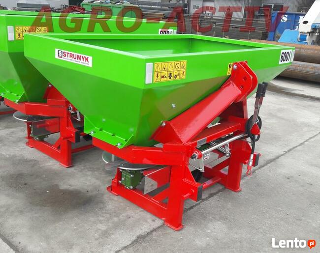 Rozsiewacz dwutalerzowy Tytan 600L Strumyk TRANSPORT