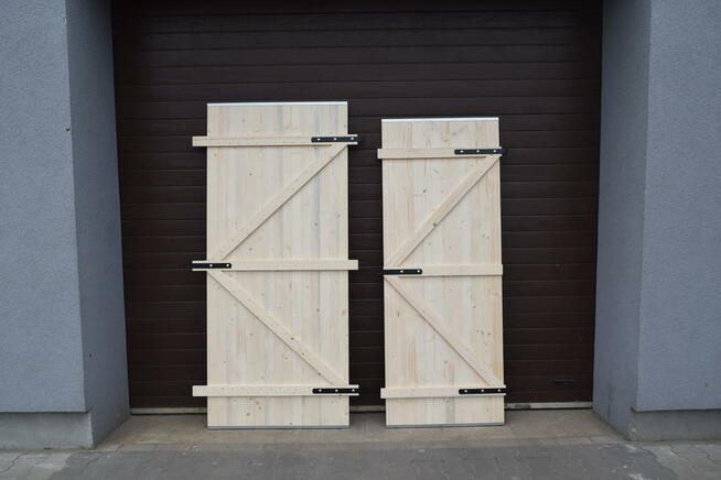 Drzwi piwniczne, ażurowe,pełne