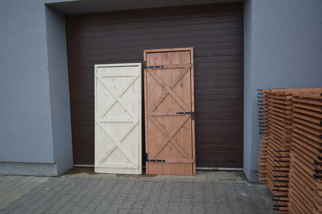 Drzwi piwniczne, ażurowe,pełne