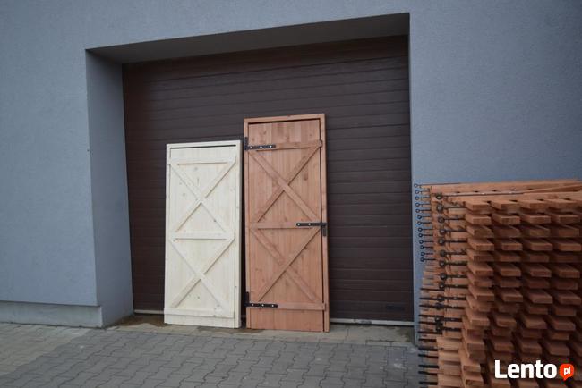 Producent drzwi piwnicznych ażurowych