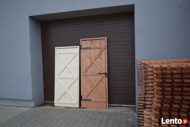 Producent drzwi piwnicznych ażurowych