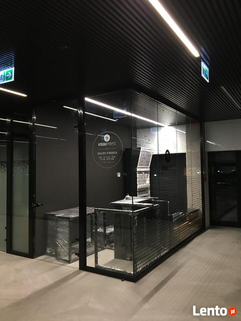 Foliowanie szyb, witryn szklanych, balkonów - reklamowe i in