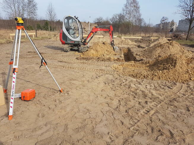 Usługi Minikoparka-Wywrotka do 3,5t - Przylacza wod-kan