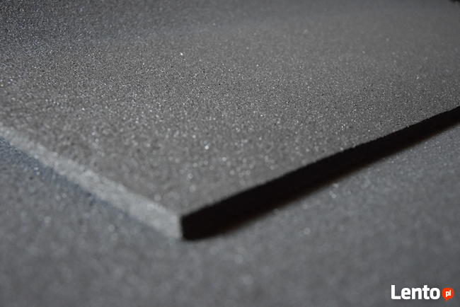 Mata gumowa siłownia pod urządzenia czarna 10mm kl.2