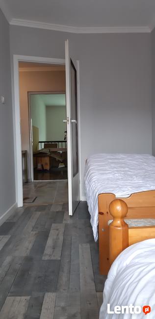 Wynajem pokoi dla pracowników firm i turystów