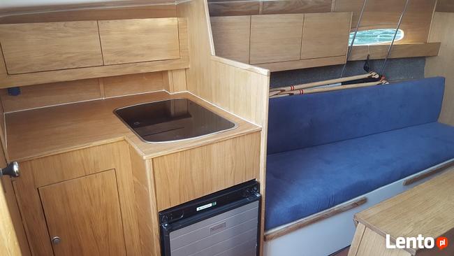 czarter Mazury jacht 10 osobowy Mellody30, 3 kabiny, 2018 r.