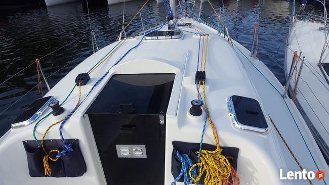 czarter Mazury jacht 10 osobowy Mellody30, 3 kabiny, 2018 r.