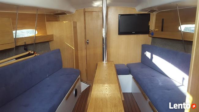 czarter Mazury jacht 10 osobowy Mellody30, 3 kabiny, 2018 r.