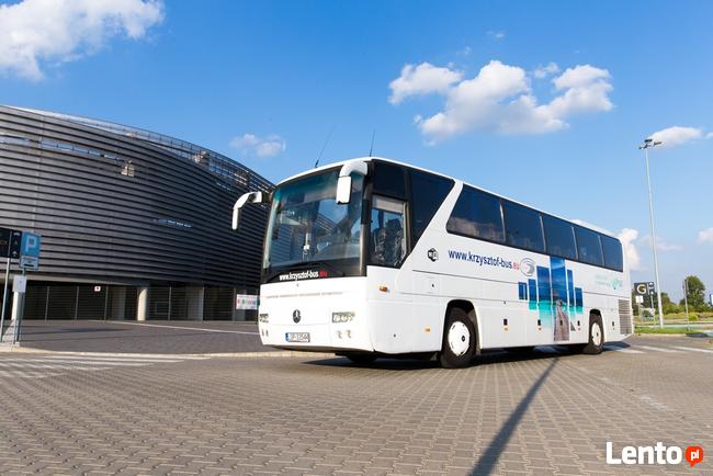 Przewóz osób - wynajem komfortowych autokarów i mkrobusów