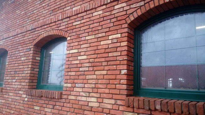 Fachowe murowanie cegły klinkierowej