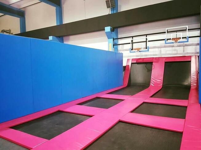 Park trampolin organizacja urodzin zabawa w Jump Mania