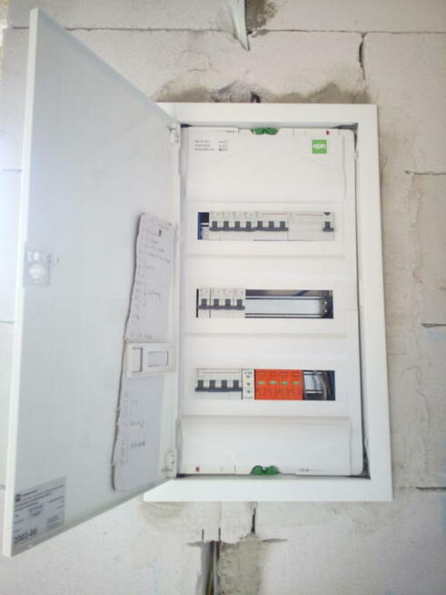 Budowa Domów Instalacje Wodne CO Elektryczne ELEWACJE