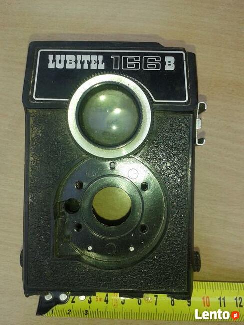 Bardzo stary aparat fotograficzny - obudowa, 50 zł.