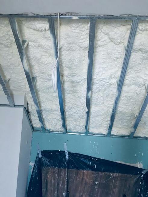 ocieplenia pianką poliuretanową, izolacje natrysk pur