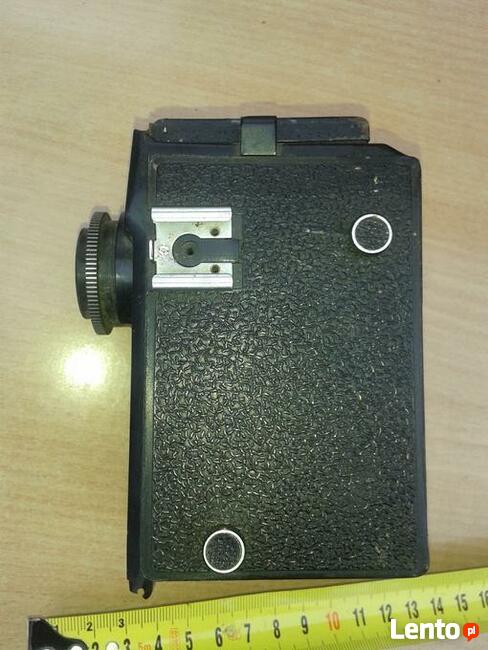 Bardzo stary aparat fotograficzny - obudowa, 50 zł.
