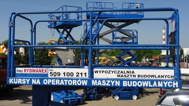 Wynajem dźwigów podnośników zwyżek ładowarek maszyn budowlan
