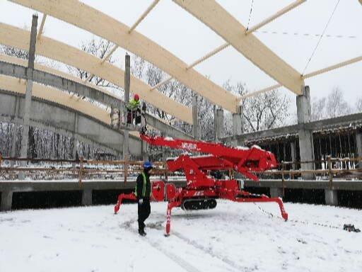 Zwyżka/podnośnik koszowy/podest ruchomy typu pająk - wynajem