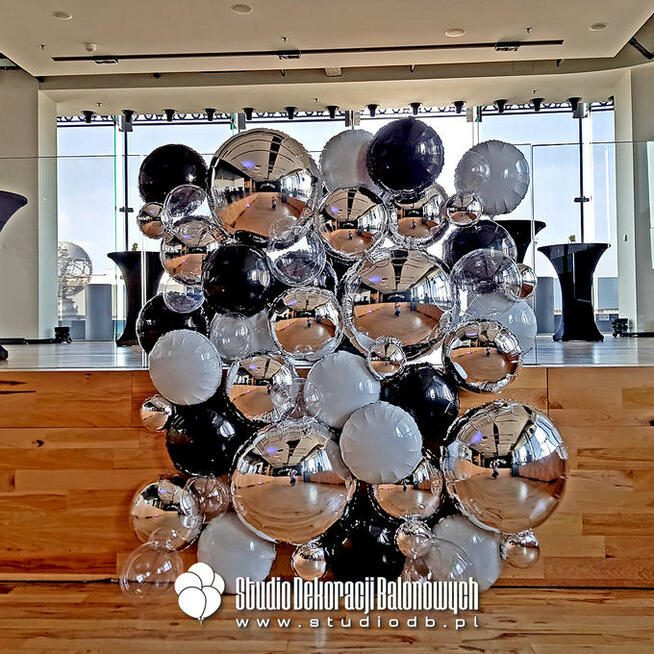 Dekoracje balonowe Warszawa - bramy balonowe, balony z helem