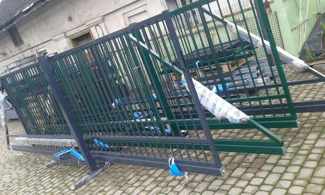 KOMPLETNA Brama przesuwna typu uniwersalnego