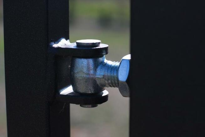 KOMPLETNA Brama dwuskrzydłowa typu uniwersalnego